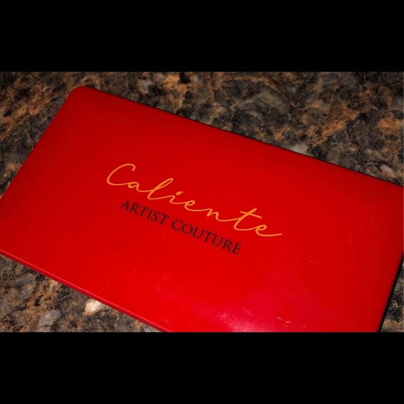 Artist Couture Caliente Eyeshadow Palette - Picture 2 of 11